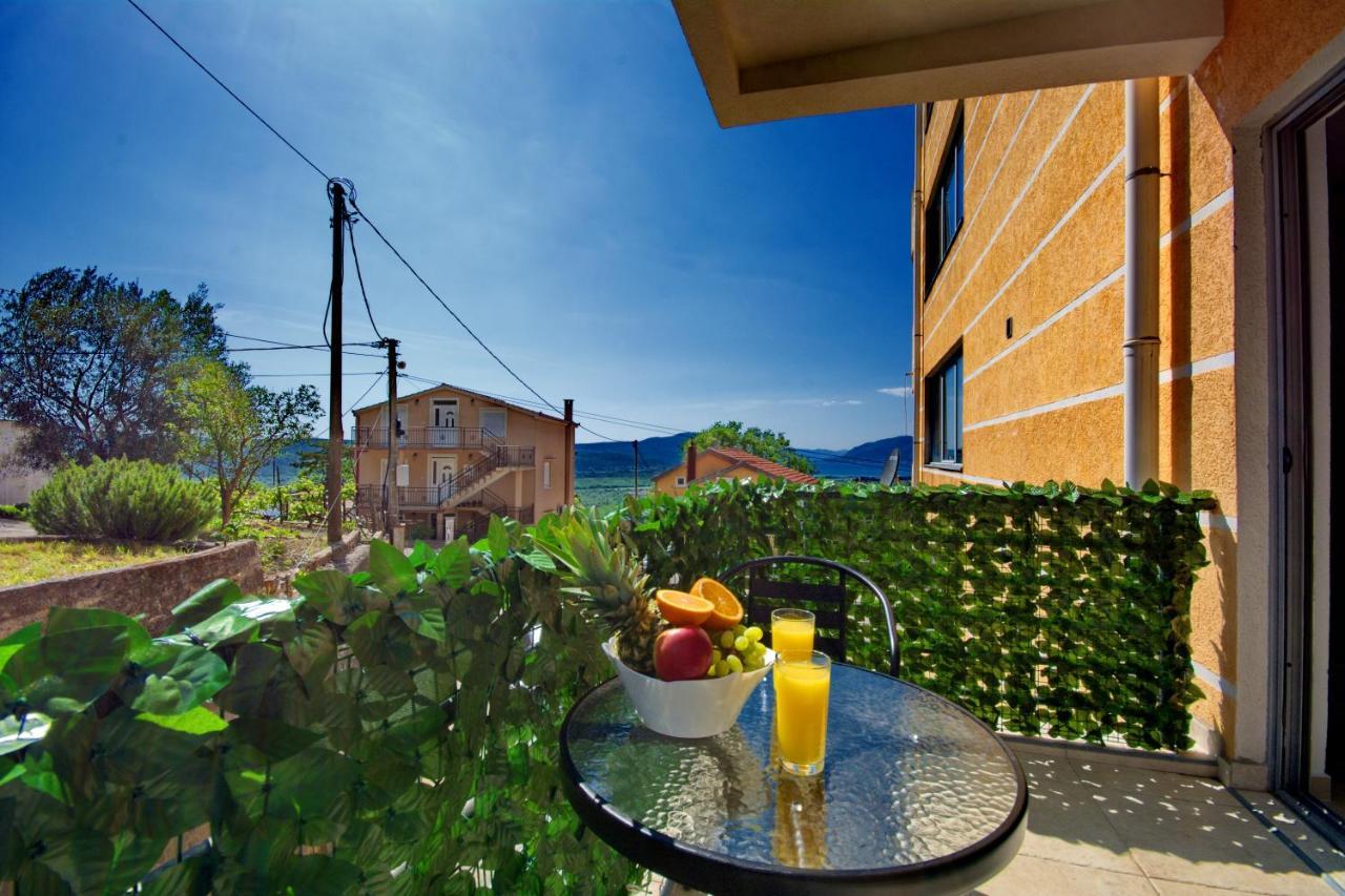 Apartment Martin Kotor Exterior photo