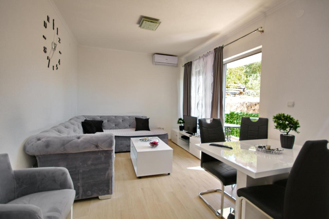 Apartment Martin Kotor Exterior photo